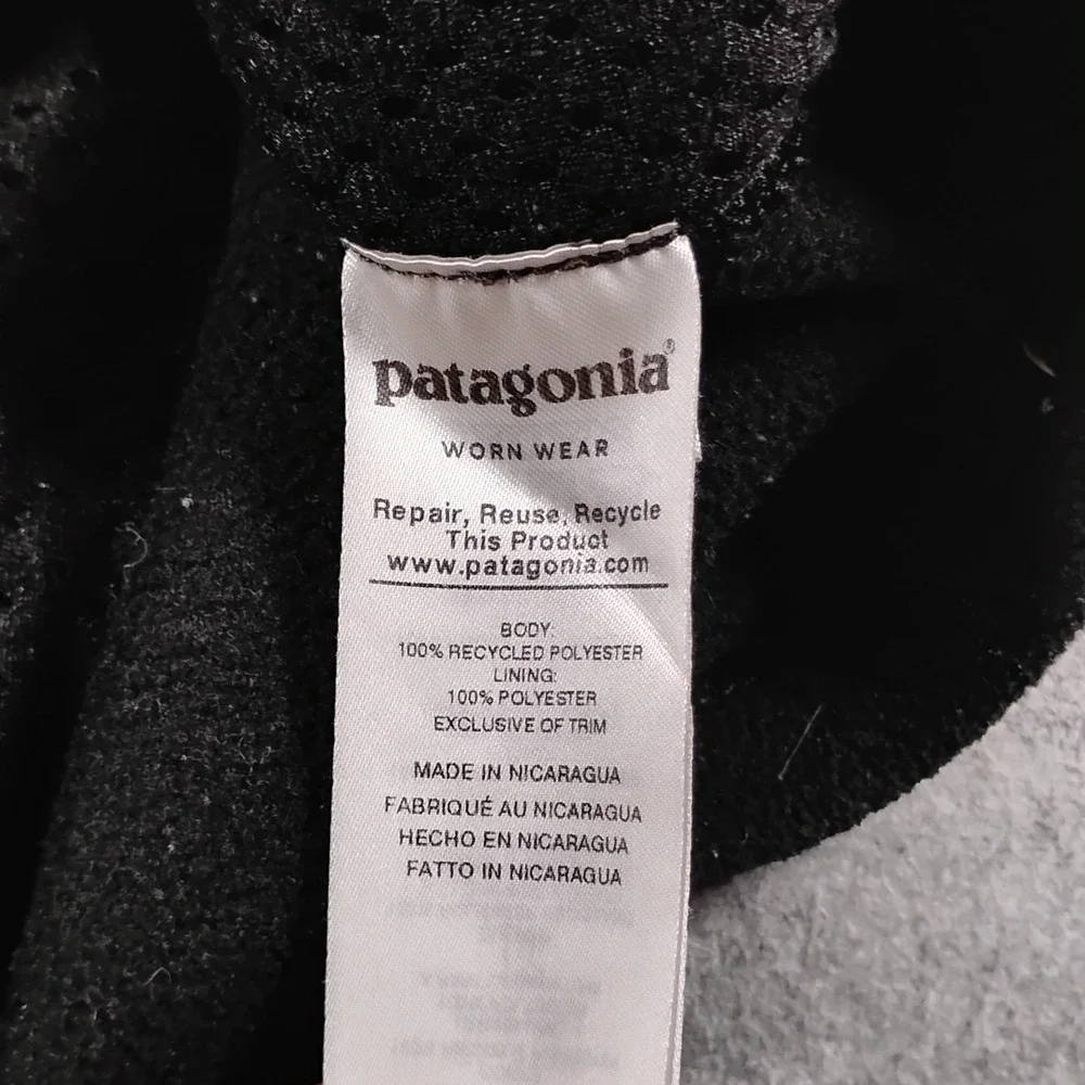 Patagonia Men's Classic Synchilla Fleece Jacket Size M Black Full Zip